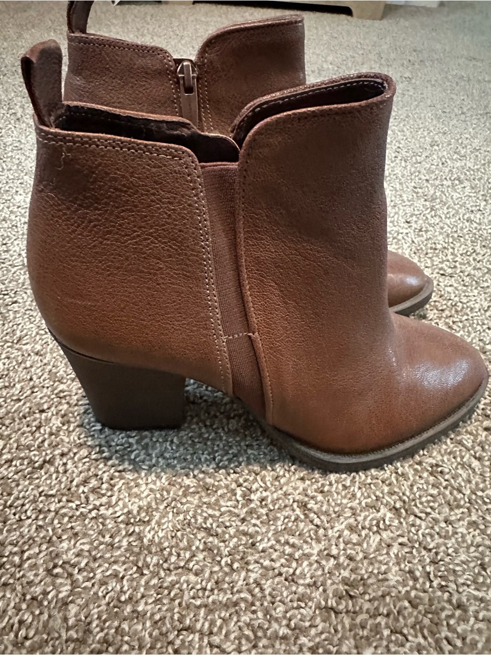 Vince Camuto Micaley Brown Leather Ankle Booties Size 7.5